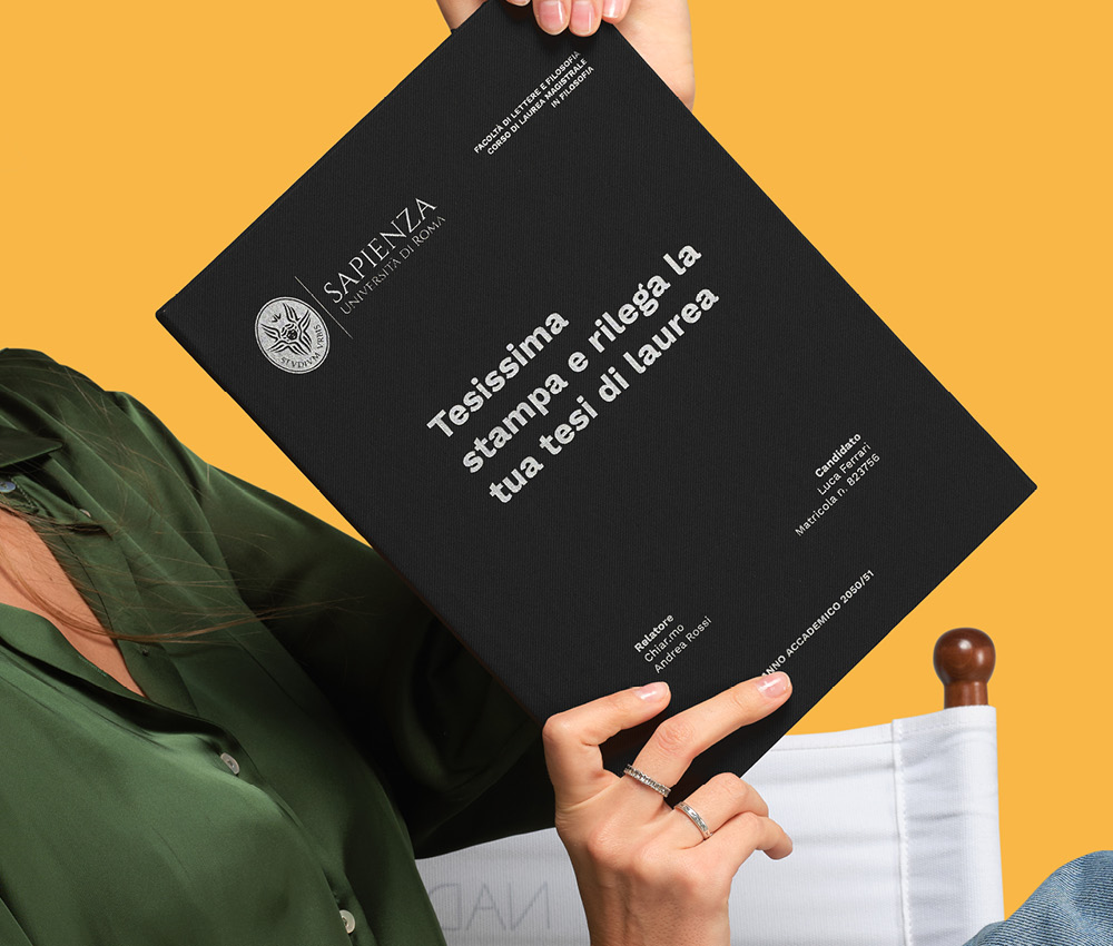 Copertina Tesi Nera: il colore della laurea simbolo di Eleganza e Rigore